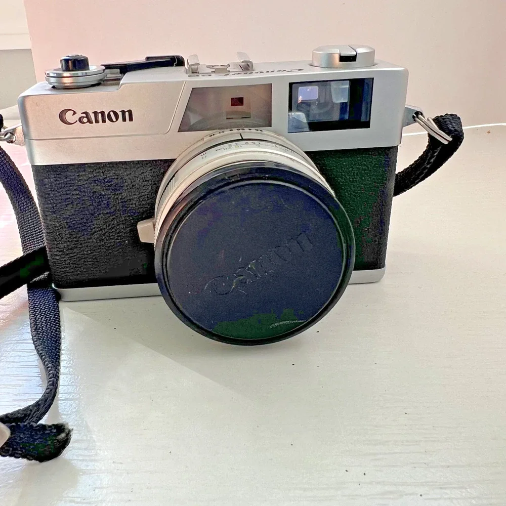 Canon Canonet 28 35mm Film Camera w/Flash Bundle Canolite D Tested Working Japan